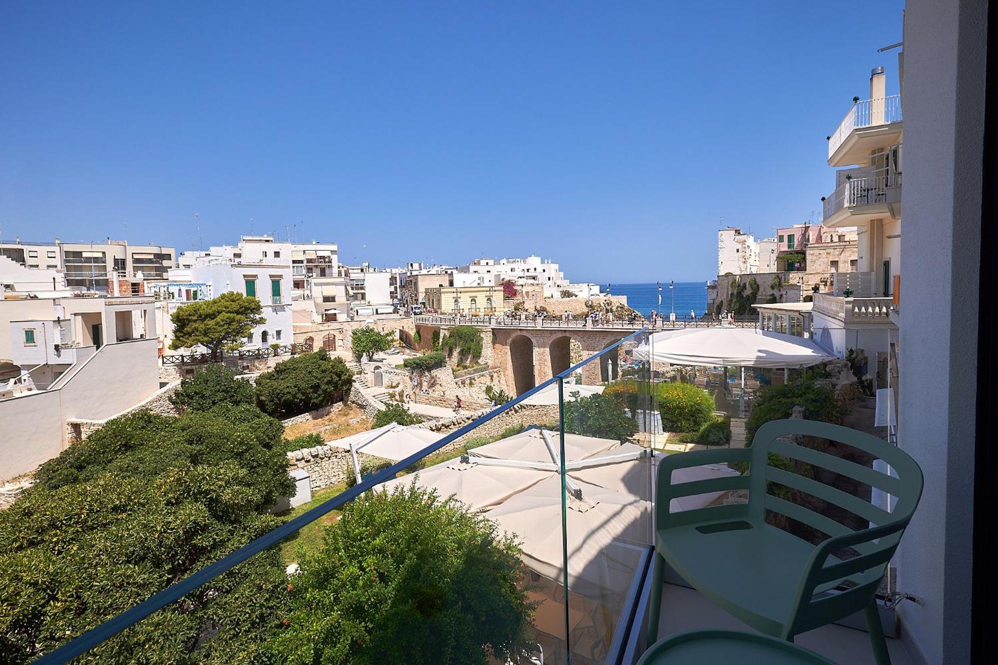Hotel White Coast Polignano a Mare Exterior foto